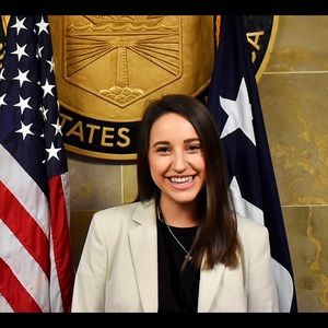 Meet your Posher, Allie